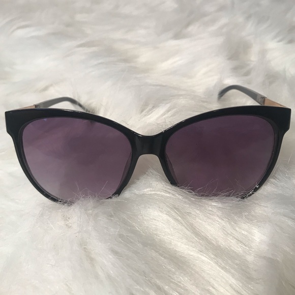 LOFT Accessories - Ann Taylor LOFT Cat Eye Sunglasses